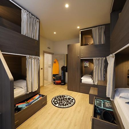 "La Locanda" Campione Del Garda Hostel Buitenkant foto